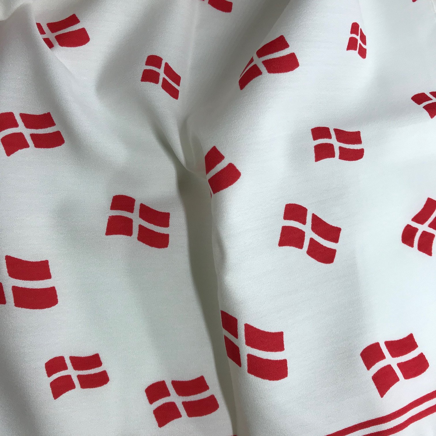 Tablecloth with flag 140 x 230cm