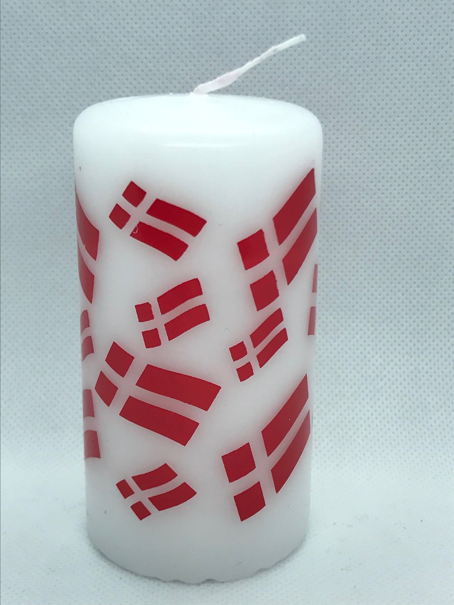 Candle with flag